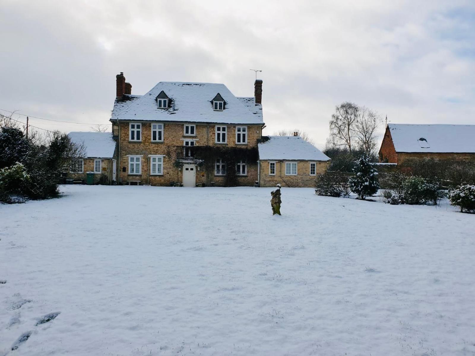 Villa Buscot Manor Exterior foto