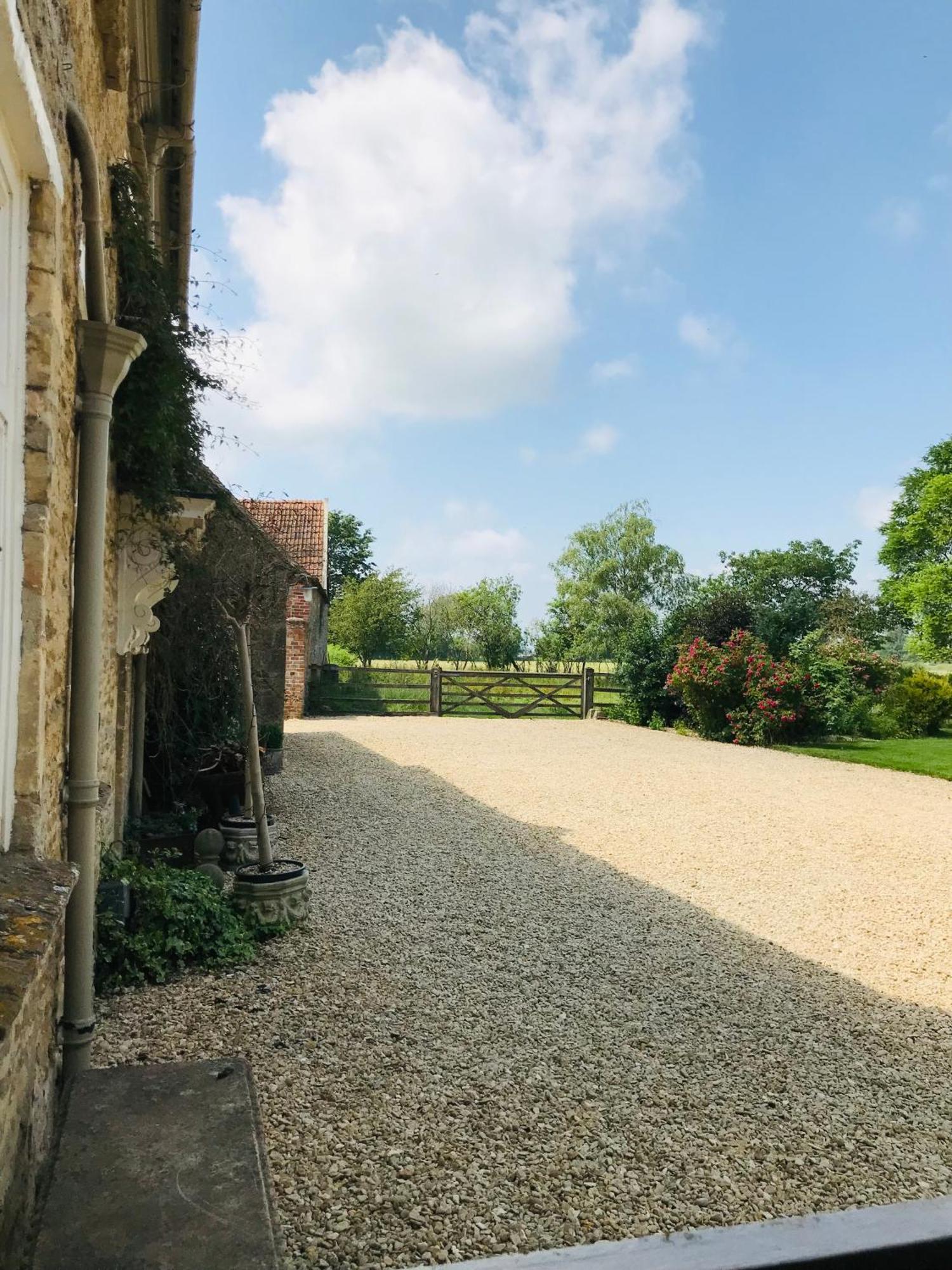 Villa Buscot Manor Exterior foto